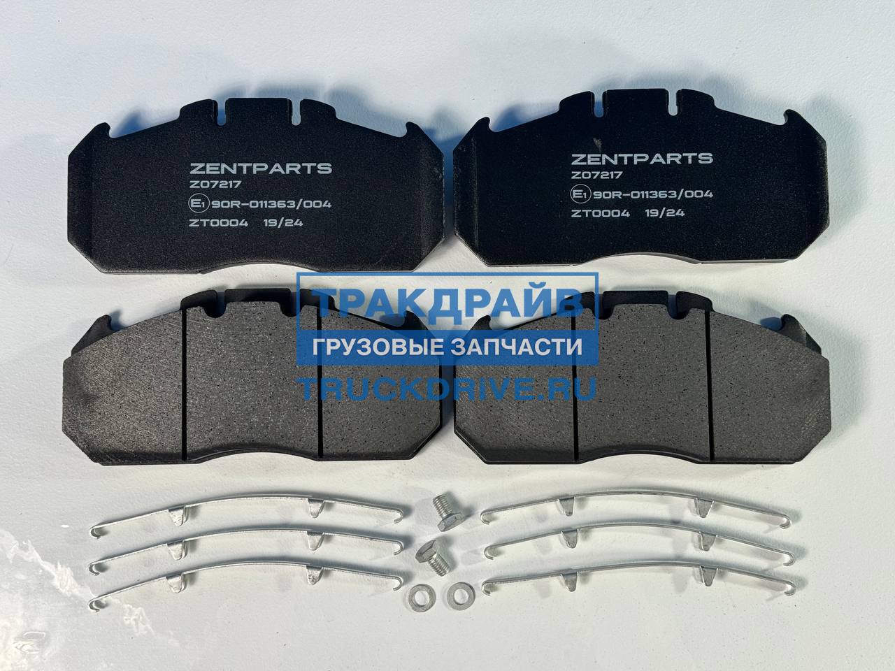 Фото ZENTPARTS Z07217 колодки дисковые для Ман Тга Рено Магнум 29131 249.6x118.2x30.2 мм